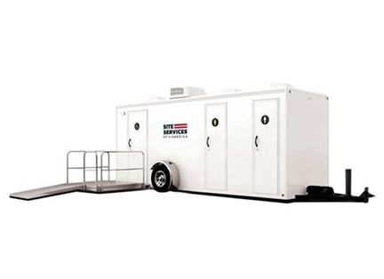 restroom-trailers-2
